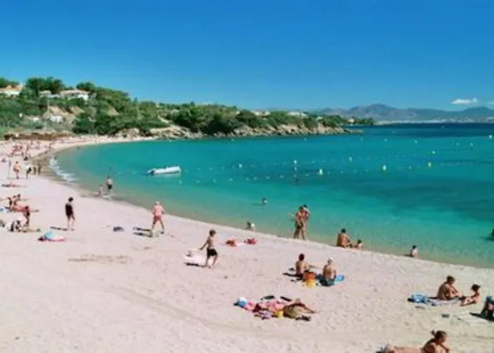 With Pool 10 Min From The * 생트막시메